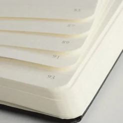 Anteckningsbok A5 Leuchtturm1917 linjerad Lemon