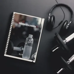 Kalender 2025-2026 Träningskalendern 2i1